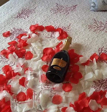 بيت ضيافة Dimora Dei Gelsi